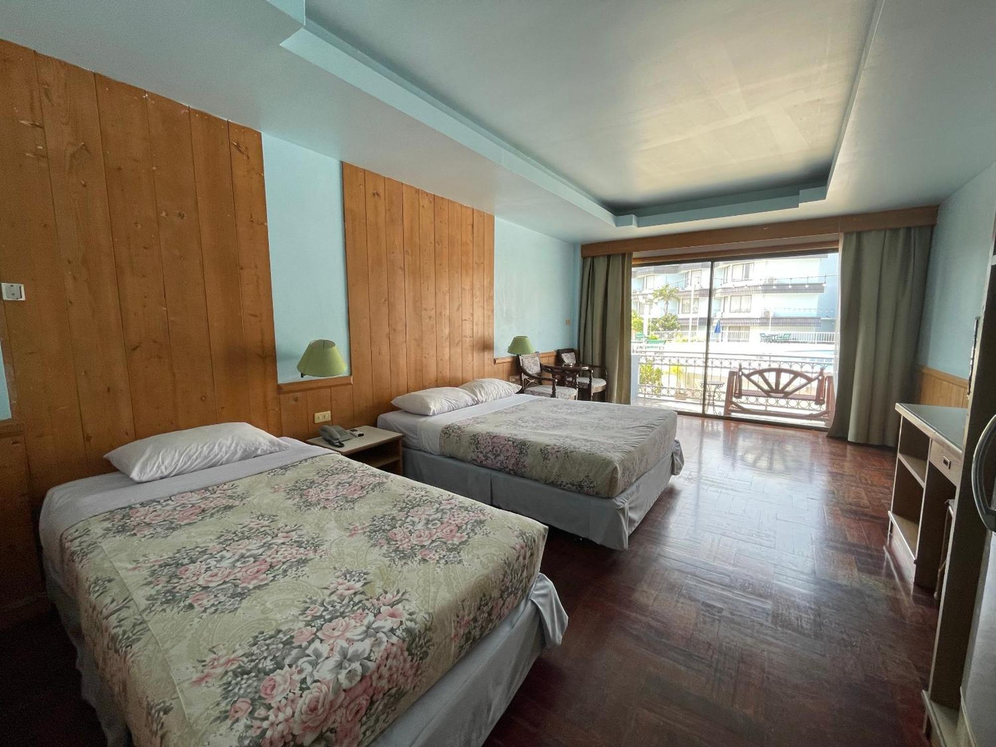 Silversand Villa Hotel Джомтьен Экстерьер фото